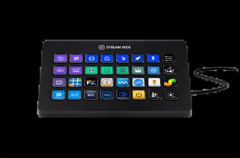Elgato Stream Deck XL - Live Content Creation Controller with 32 customizable LCD keys; adjustable stand; 10GAT9901